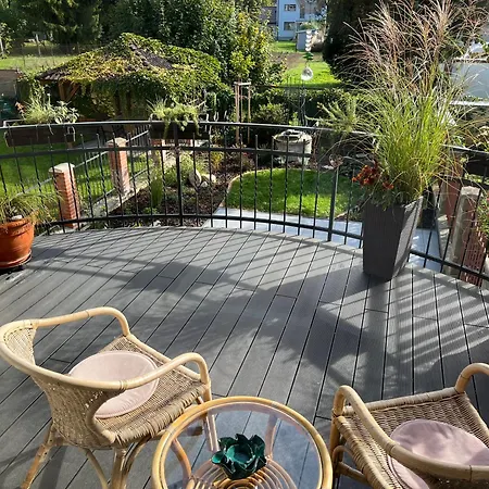 Sunny Apartment *